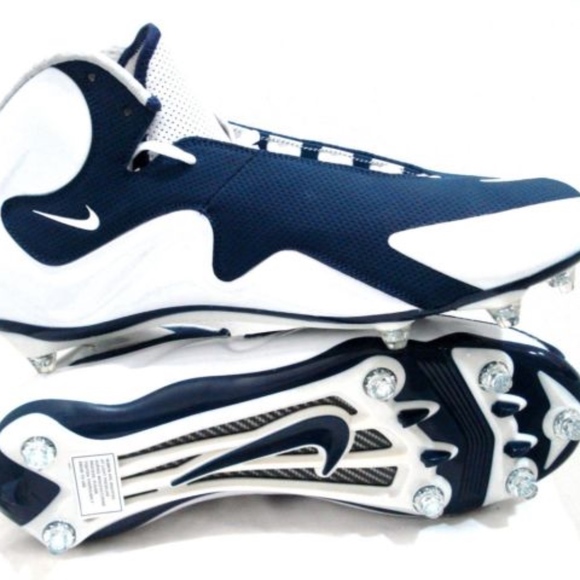 Nike Other - NEW Nike Zoom Flyposite Football Cleats SIZE 16